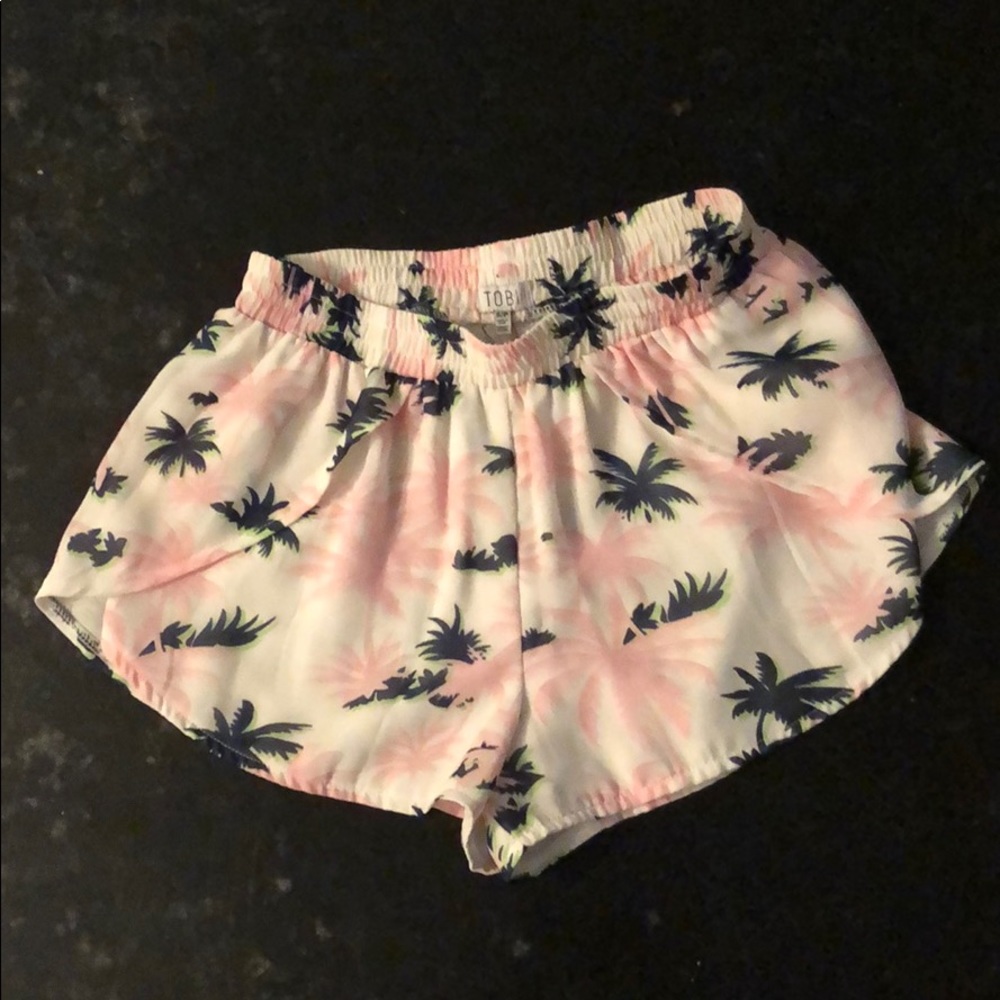 print shorts